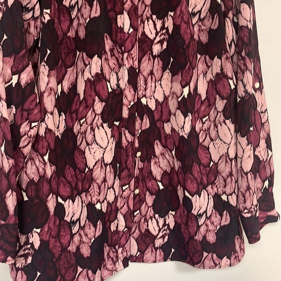 Talbots Hidden  Button Front Shirt  Long Sleeve,  Leaves Pattern,many purples, M - Picture 7 of 7